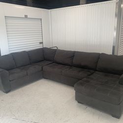 Comfy Sectional Couch