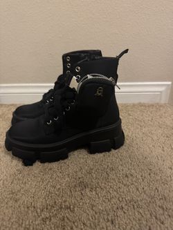 Black Steve Madden Thora Boots