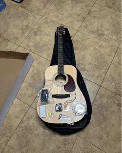 Cort 6 String Acoustic Guitar Pack, Right, Open Pore, Full (EARTHPACKOP-A)