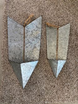 Galvanized Metal Arrow Wall Decor Set of 2X