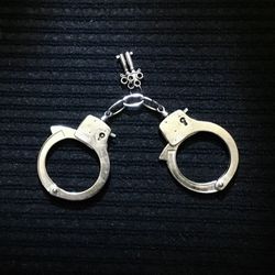 Metal Handcuffs with Keys - Police Costume Prop Accessories Metal Chain Hand Cuffs with Safety Release and Keys