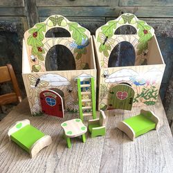 Kids Melissa Doug fold woodland treehouse