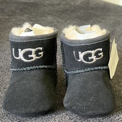 Baby UGG 