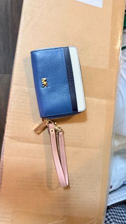 MK wristlet