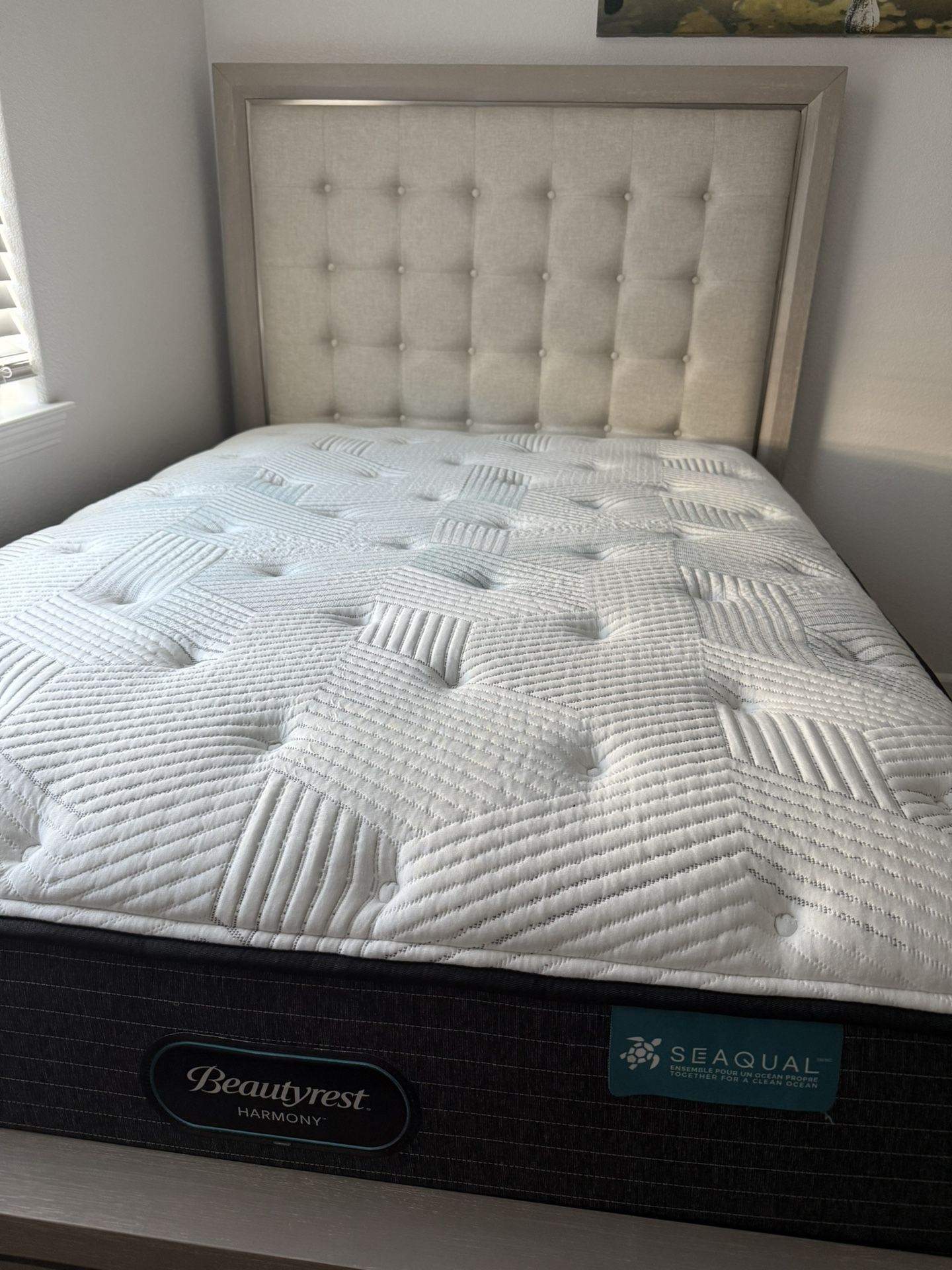 Full Size Bed No Mattress