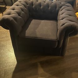 Single Love Seat 