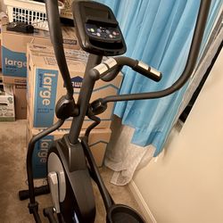 XTERRA Fitness FS3.5 Elliptical Machine with Dual Color LCD Display