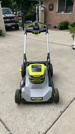 rioby. lawn machine