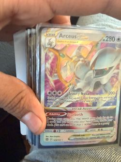 Arceus VSTAR Pokémon Card 123/172