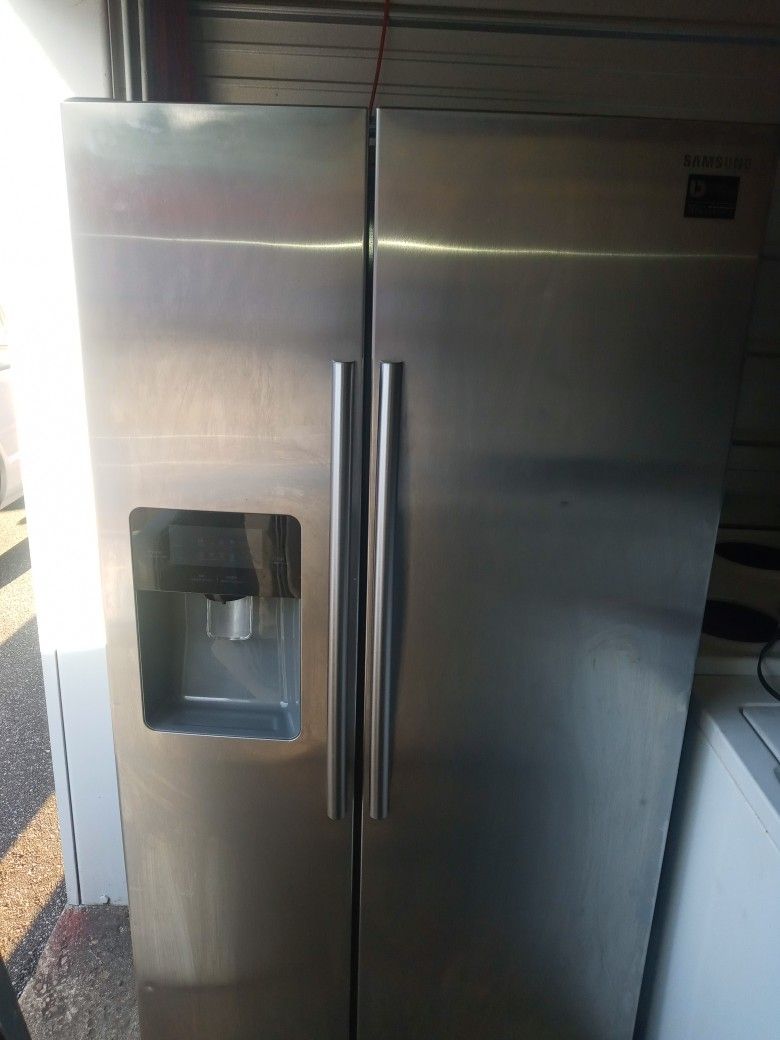 Samsung Refrigerator