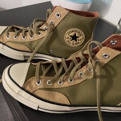 Converse size 9 1/2