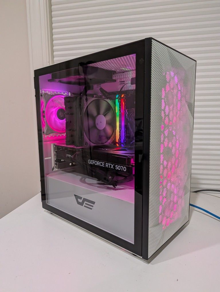 Gaming PC | Ryzen 7 5800X | RTX 5070 | 32GB RAM | 1TB SSD | Wi-Fi | Windows