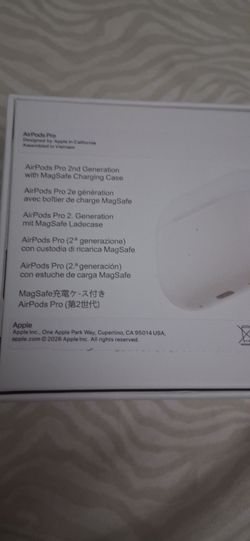 Apple 2nd generation air pods