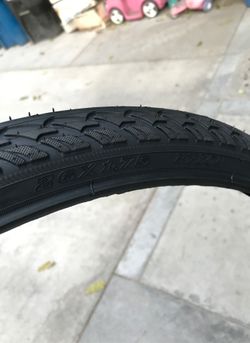 Bicycle Tire