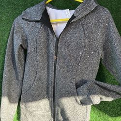 LULULEMON zip up hoodie