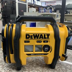 DEWALT 20V MAX Cordless Electric Portable Inflator