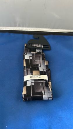 Arrow Men's Necktie Geometric Pattern