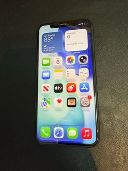 iPhone 11 Pro 512Gb Unlocked all carriers perfect