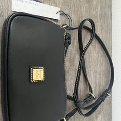 Dooney & Bourke Women's Saffiano Leather Shoulder Bag- New Never Used Purse