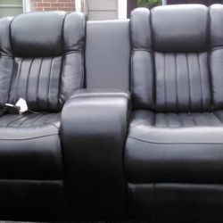 Leather Reclining Loveseat 