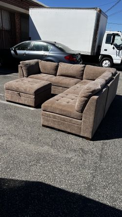 Thomasville Tisdale Modular Sectional 6-piece Brown with Storage Ottoman 