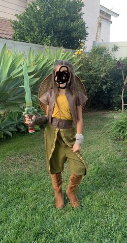 Raya Costume