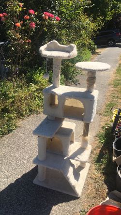 Cat house price 20. Pick up. E.   72. and. Grand.  View. E    Tacoma