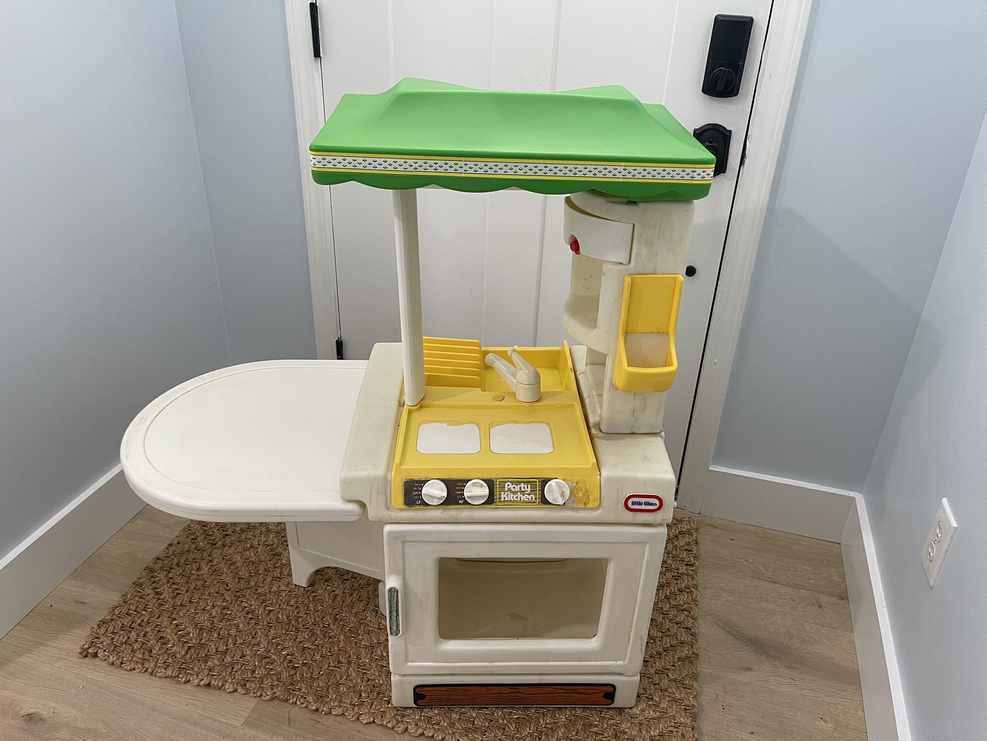 Little Tikes Vintage Kitchen