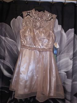 New Rose gold dress size 11