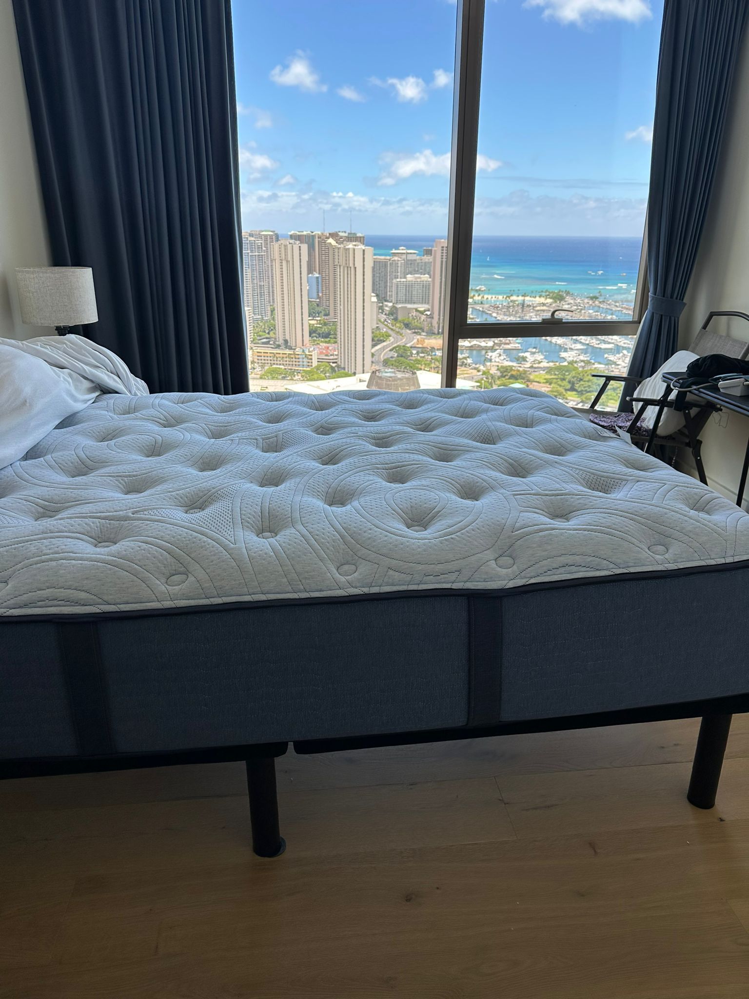 Queen Bed And Bedframe