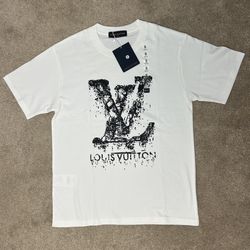 Premium White Graphic Tee – Relax Fit