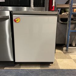 Samsung Panel Ready In White Dishwasher Advanced Model💸💸