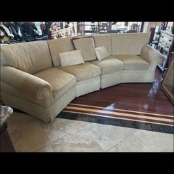 Great Condition Drexel Heritage Couch 