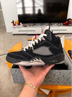 (Size 9) Air Jordan 5 Black Metallic