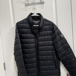 Abercrombie & Fitch Mockneck puffer jacket- size medium 