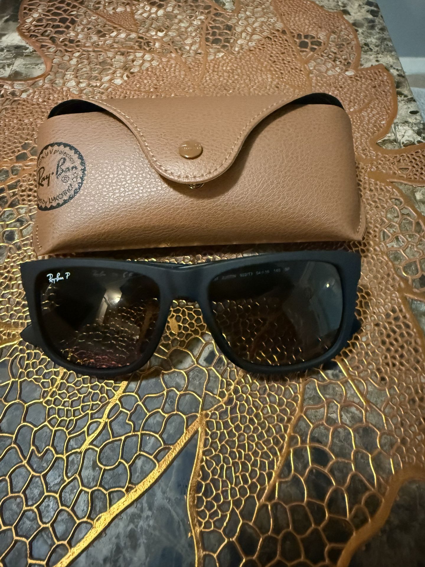 Ray Bans Sun Shades Glasses