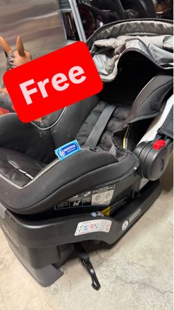 Graco Car Seat - (Free)
