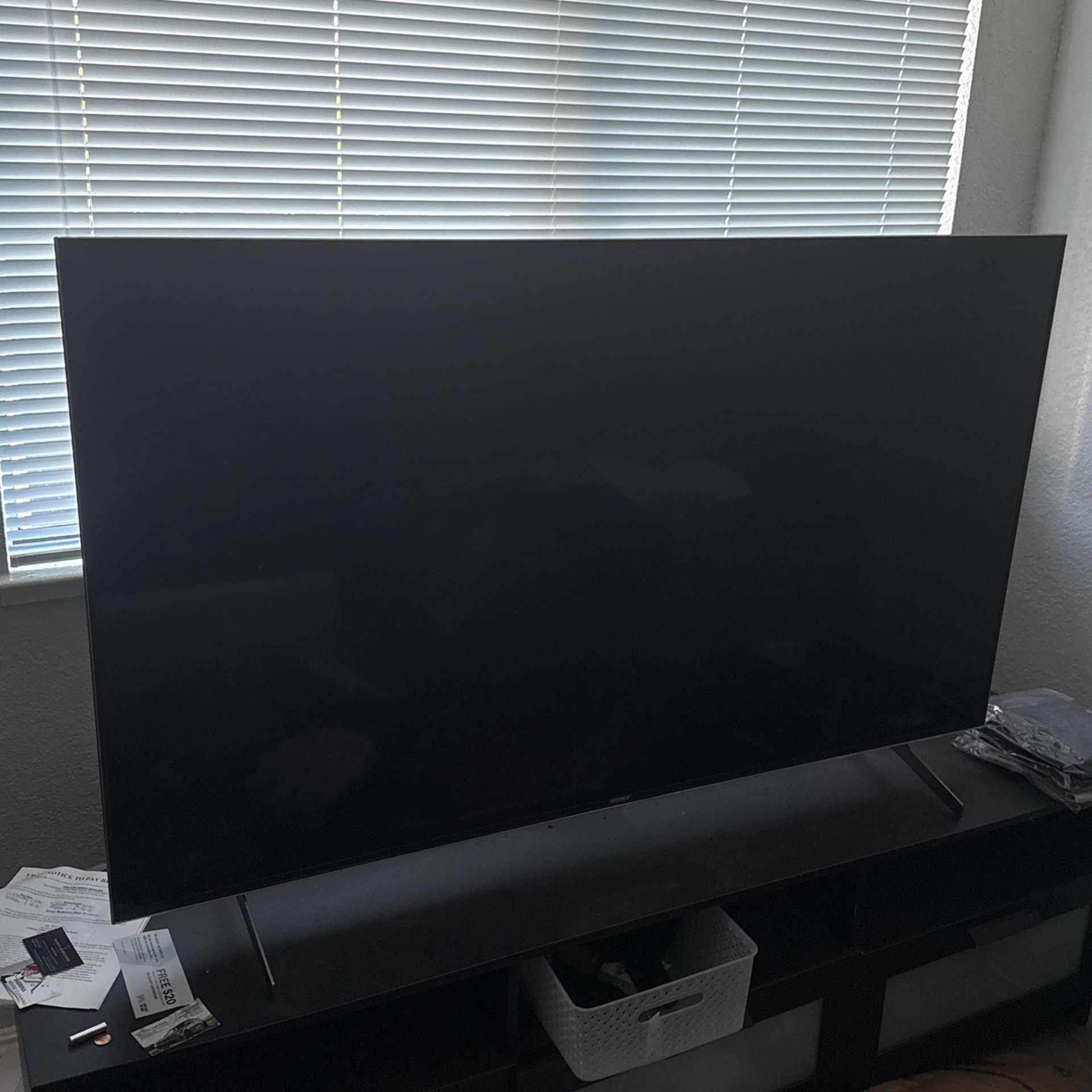 Sony 75 inch Smart TV