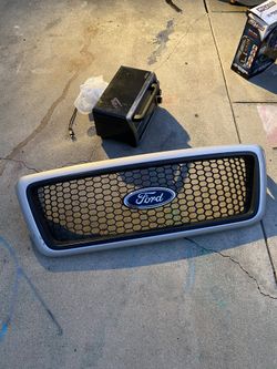 Ford grille