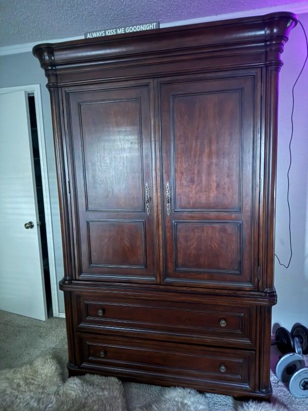 Armoire