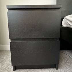 SINGLE NIGHTSTAND - SELLING ASAP