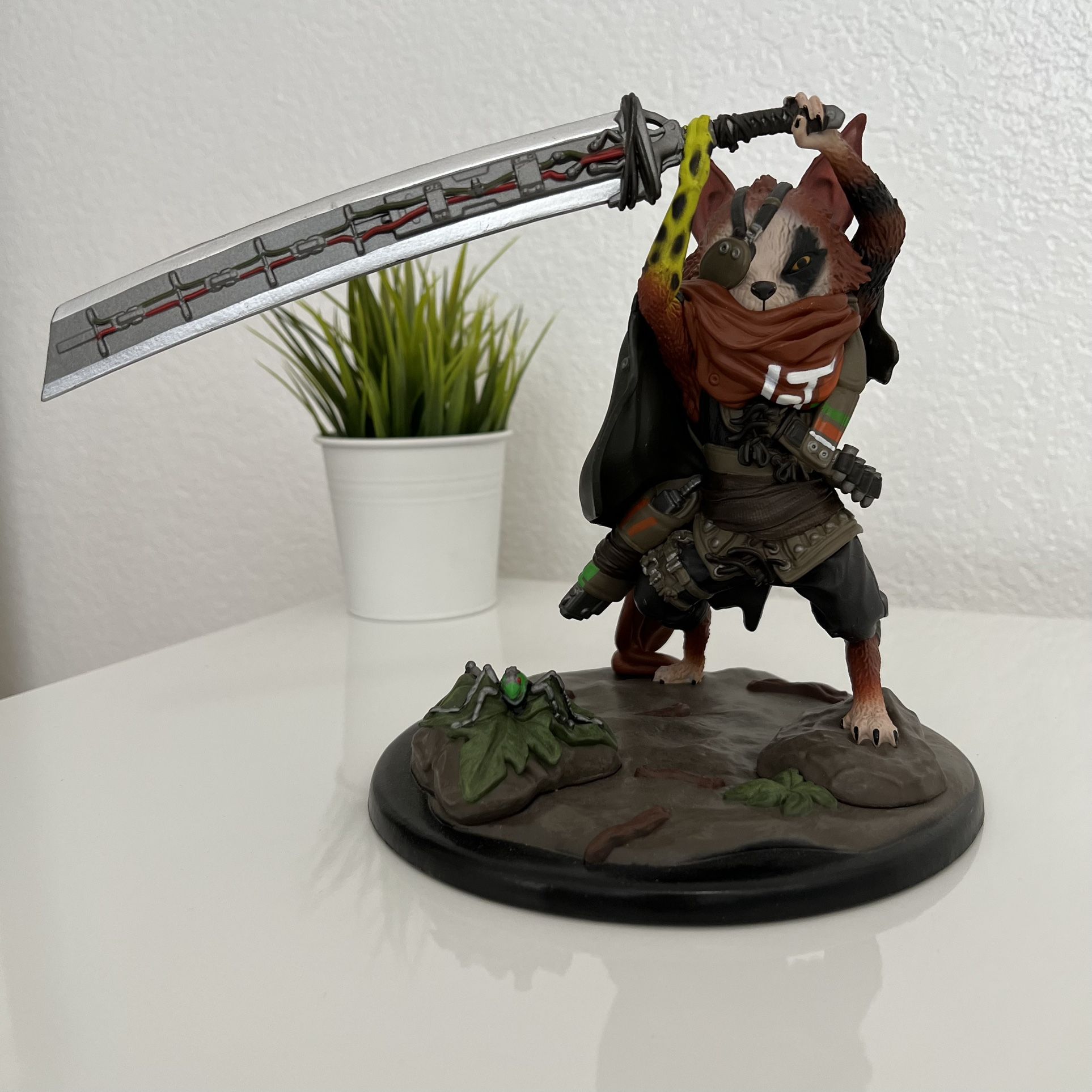 Biomutant Statue/Figure
