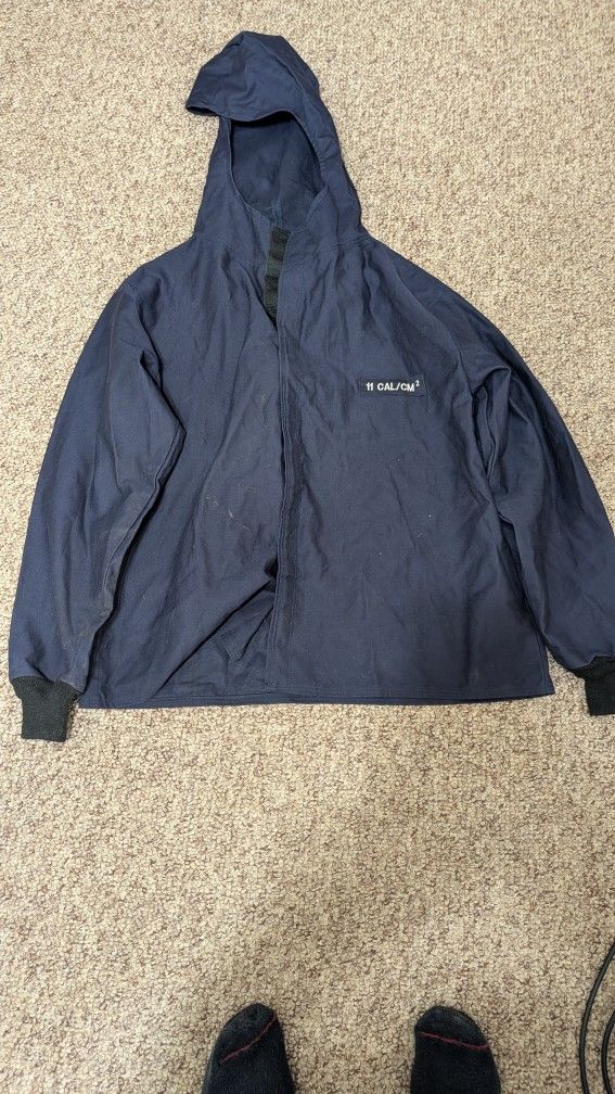 Salisbury Pro Wear XL ARC Flash Jacket With Hood 11CAL2 LIKE NEW