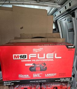 Milwaukee 18v bandsaw