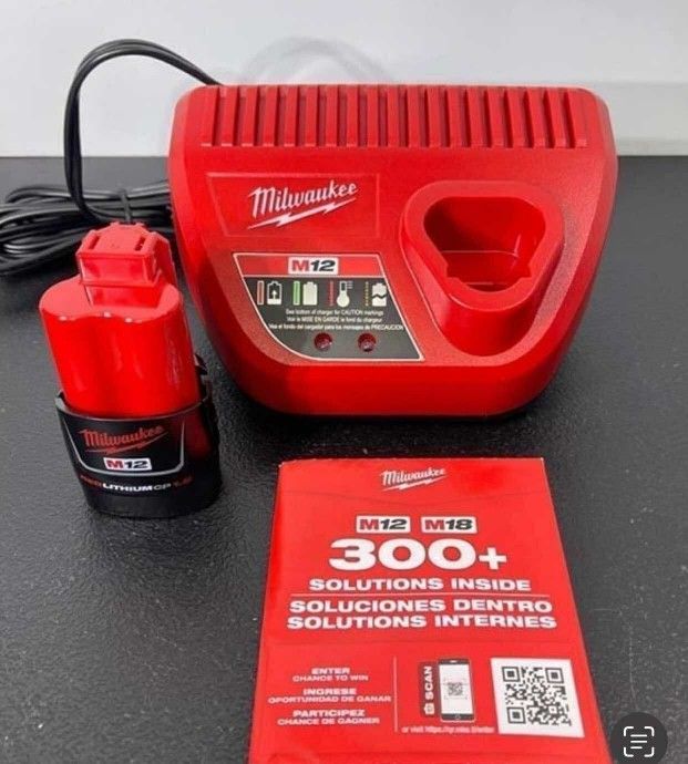 Milwaukee New M12 Charger More Battery 2.0