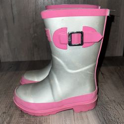 JOULES SILVER & PINK RAIN BOOTS *SIZE TODDLER 11. The buckle broke off on 1 of the boots - would make great play rain boots 