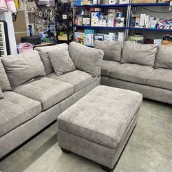 Sectional  Couches 