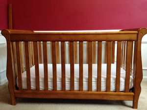 Graco Shelby Classic 4 In 1 Convertible Crib Cappuccino For Sale