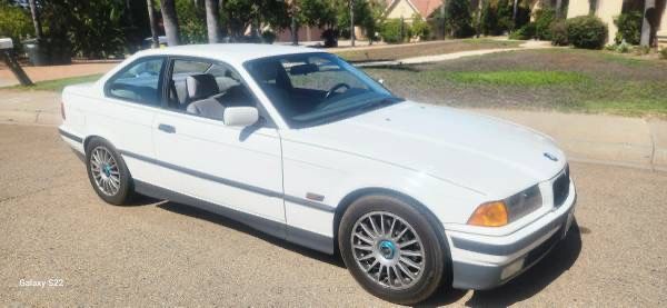 1995 BMW 325iS