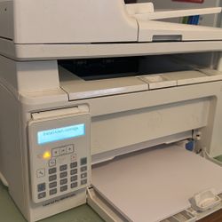Impresora Hp 2 Tóner Nuevos 